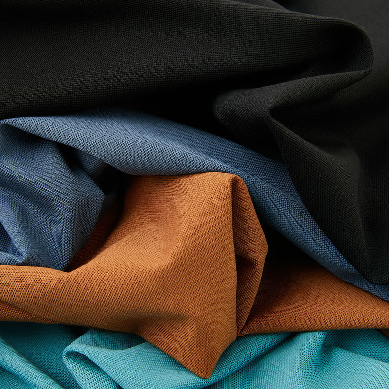 T-shirt bez szwu dla mężczyzn latem i jesienią Życie codzienne Krótkie rękawy Gym Wear 170-210Gram