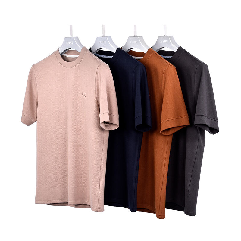 Hurtowy niestandardowy projekt logo Etykieta Szybkoschnące Oddychające Przeciwzmarszczkowe Gładkie T-shirty Wysokiej jakości z golfem dla mężczyzn Puste