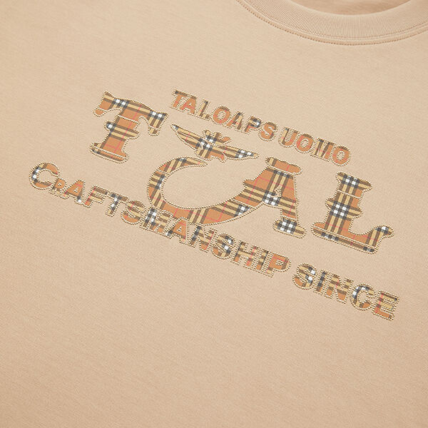 Nowy projekt Luksusowe ubrania Mężczyźni T-Shirt O-Neck T-Shirts Pour Mężczyźni Logo koloru zamówionego T-Shirt haftowanie Drukowanie okrągły kołnierz