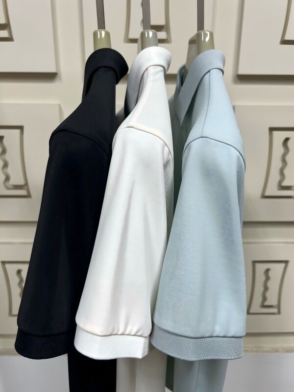 Klasyczne męskie koszulki polo. Krótkie rękawy, najwyższej jakości dla codziennego noszenia.