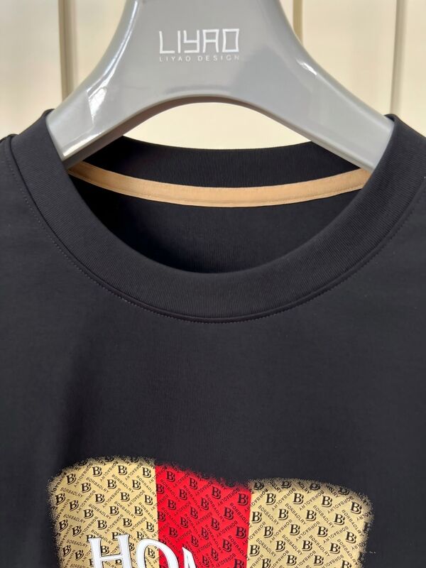 T-shirt z okrągłym dekoltem i haftem | Luksusowy T-shirt męski z okrągłym dekoltem i haftem 3D z literami i wzorami, produkcja koszulek