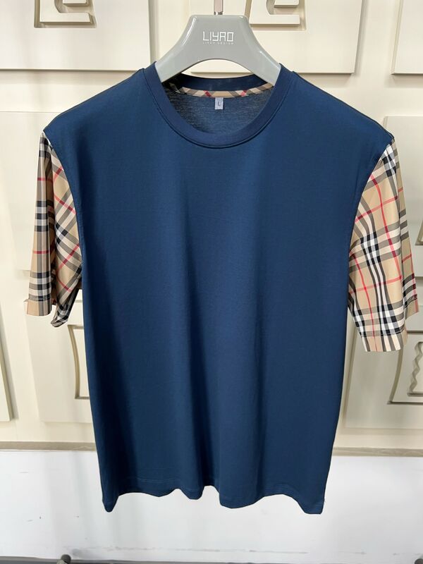 Męskie modne T-shirty z kultowymi rękawami, regularnie dopasowaną szyją, wysokiej jakości bawełną